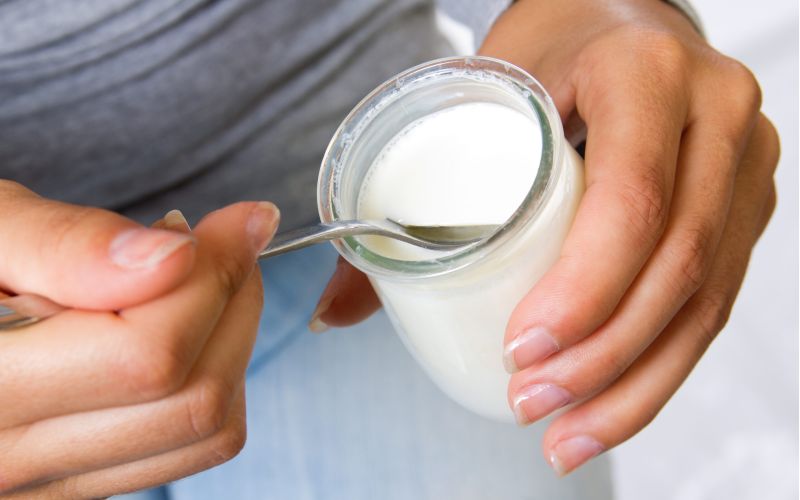 Lo yogurt greco contiene lattosio? Ecco cosa c’è da sapere