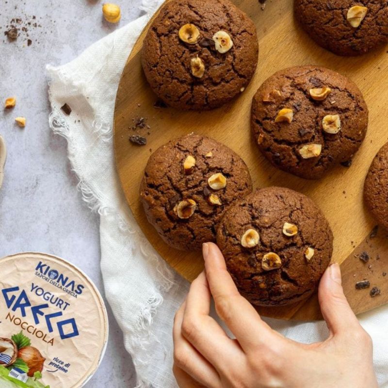 Cookies con yogurt greco alla nocciola