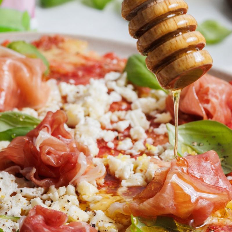 Carpaccio di Fichi con Feta e Prosciutto crudo