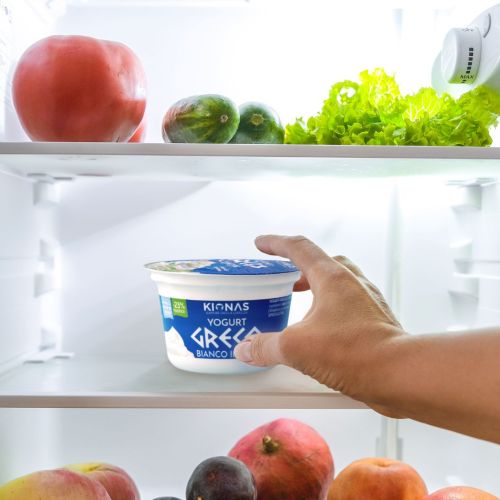 Yogurt greco aperto quanto dura in frigo i consigli di Kionas per una buona conservazione