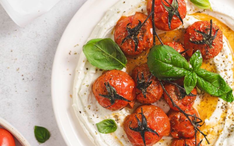 Crema di formaggio greco light e Pomodorini al Forno