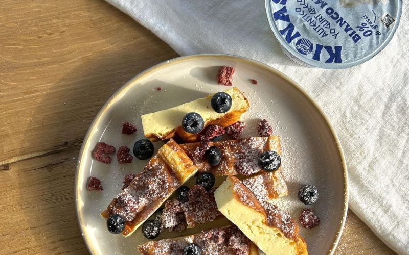 Cheesecake basca con Yogurt Greco Bianco Magro Kionas 0% di grassi