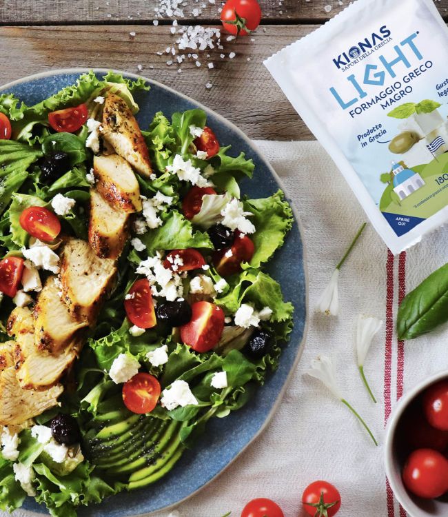 Caesar salad leggera con Formaggio Greco Light Kionas