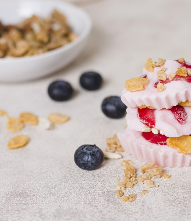 close-up-delicious-dessert-table-with-greek-yogurt