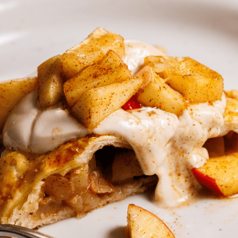 Strudel di Mele furbo con Yogurt Greco Nocciola Kionas
