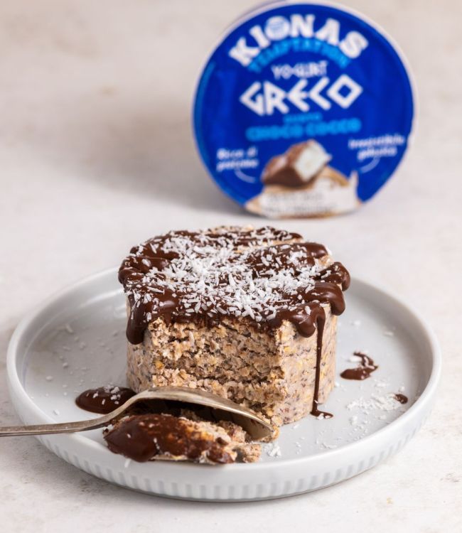 Semifreddo con avena e yogurt greco al choco cocco