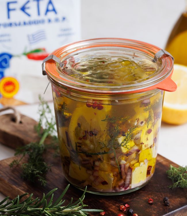 Feta marinata