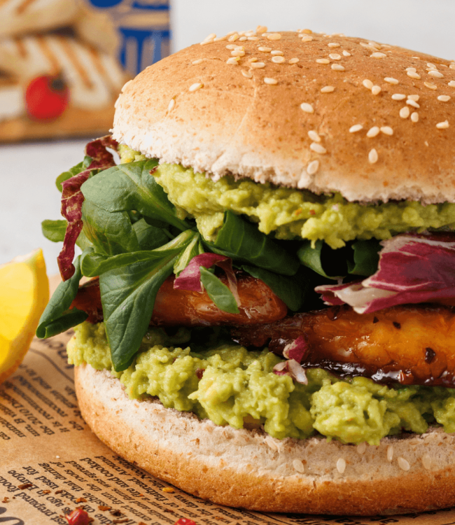 Burger con Halloumi, Miele e Avocado