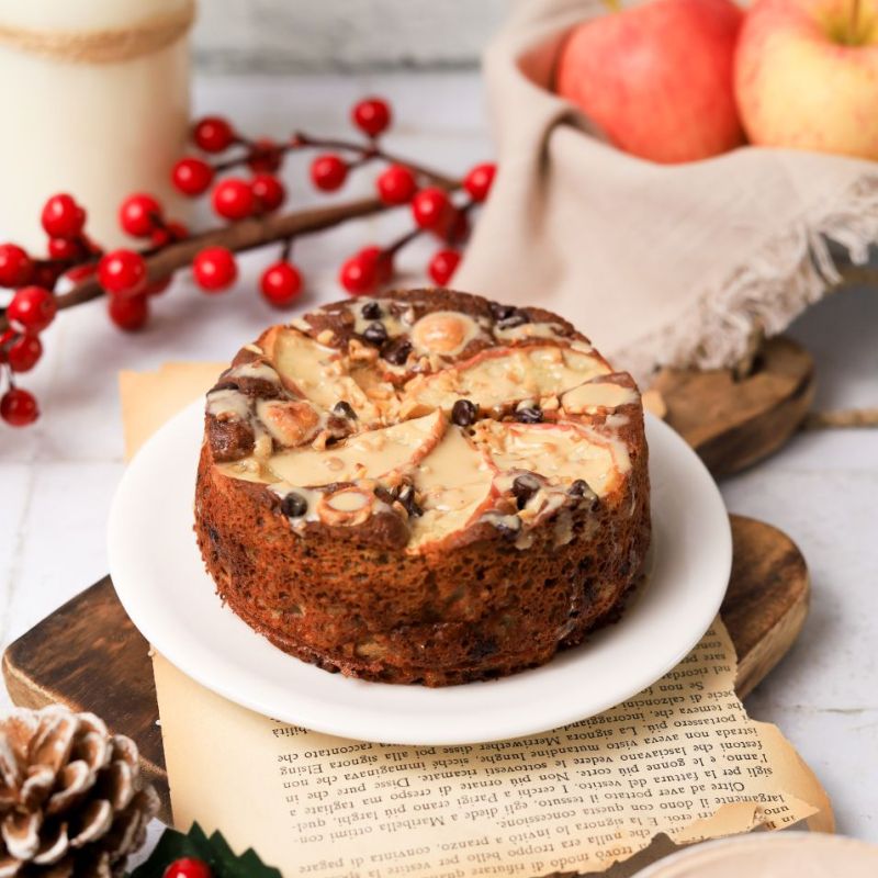 Torta di mele monoporzione con yogurt greco alla nocciola