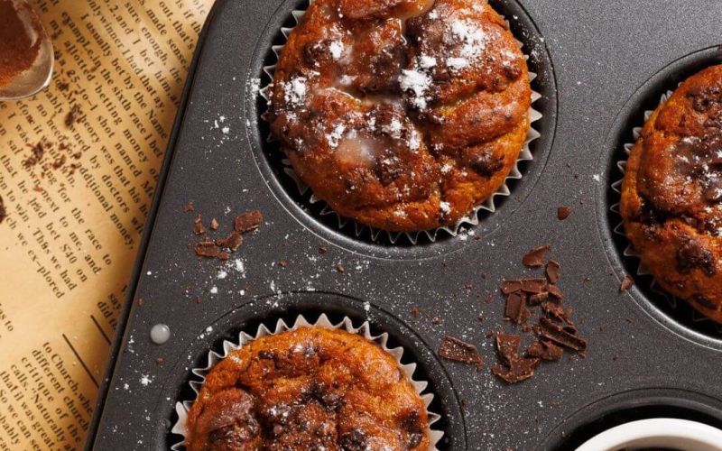 Muffin alla zucca e cioccolato con yogurt greco