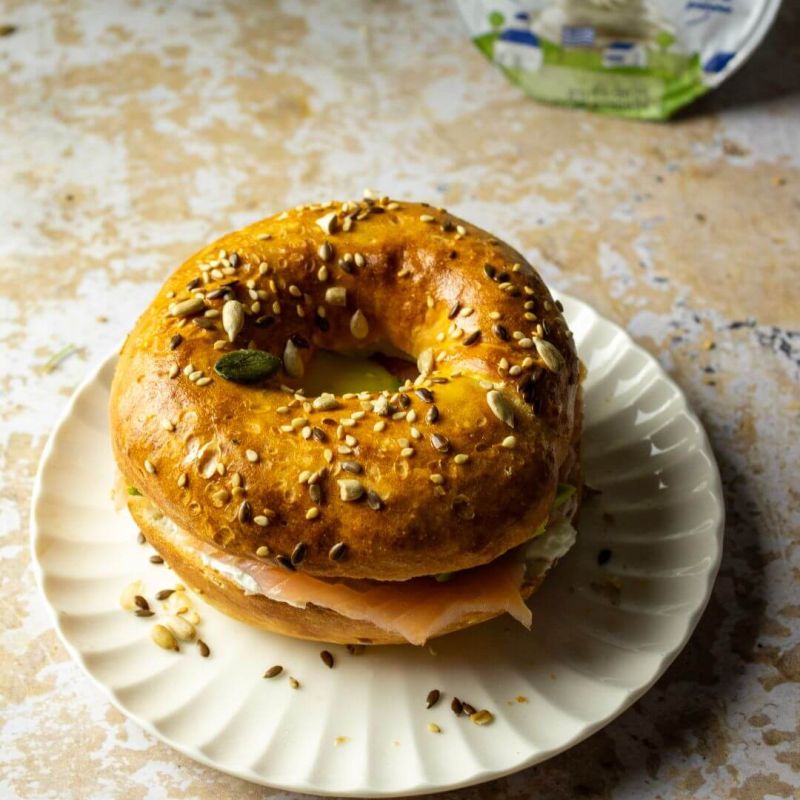 Bagel in friggitrice ad aria con yogurt greco