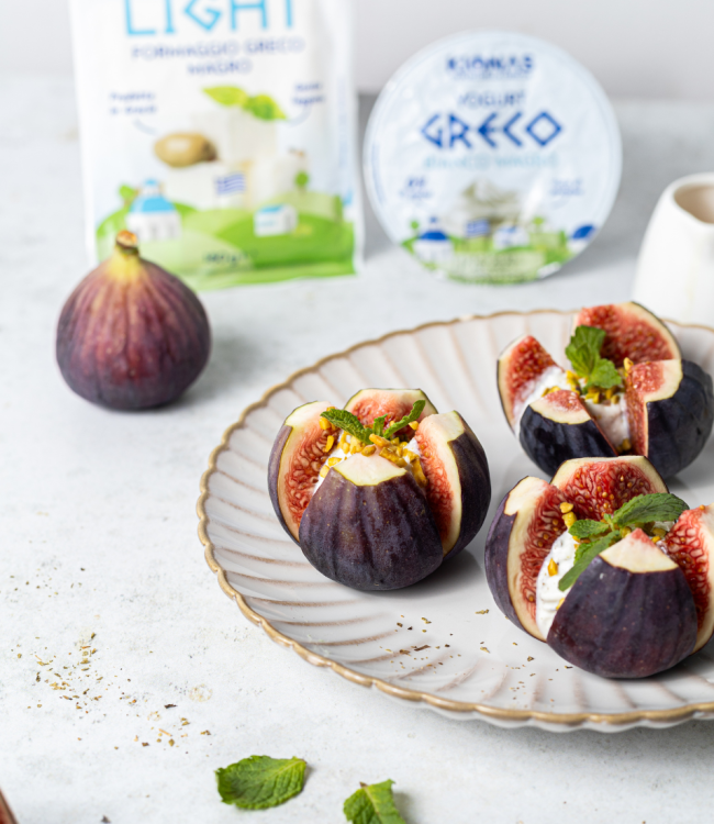 Fichi Ripieni con crema di formaggio light greco, yogurt e miele