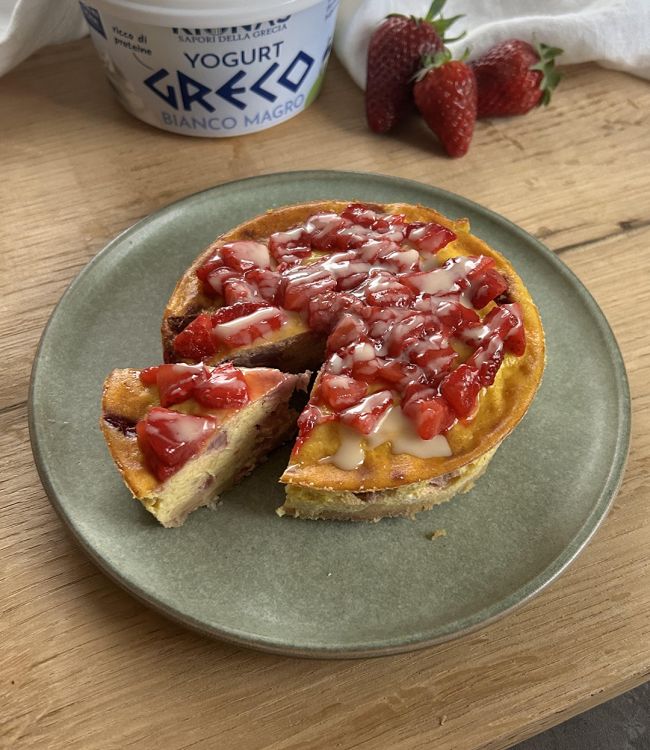 Cheesecake fit monoporzione alle fragole