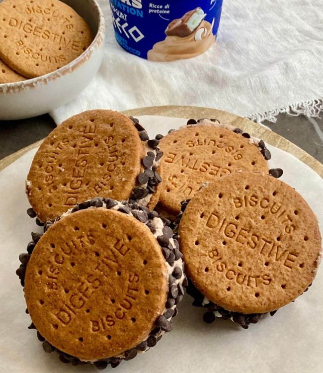 Biscotti gelato con yogurt greco choco cocco