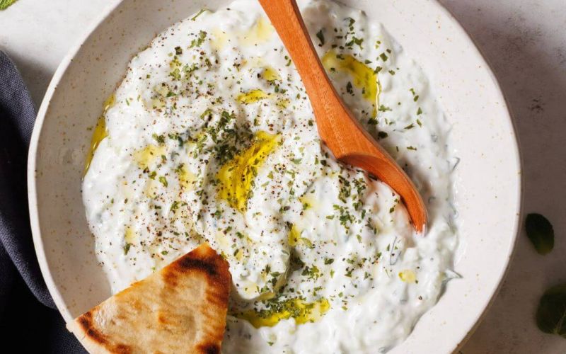 Tzatziki light senza lattosio con yogurt greco