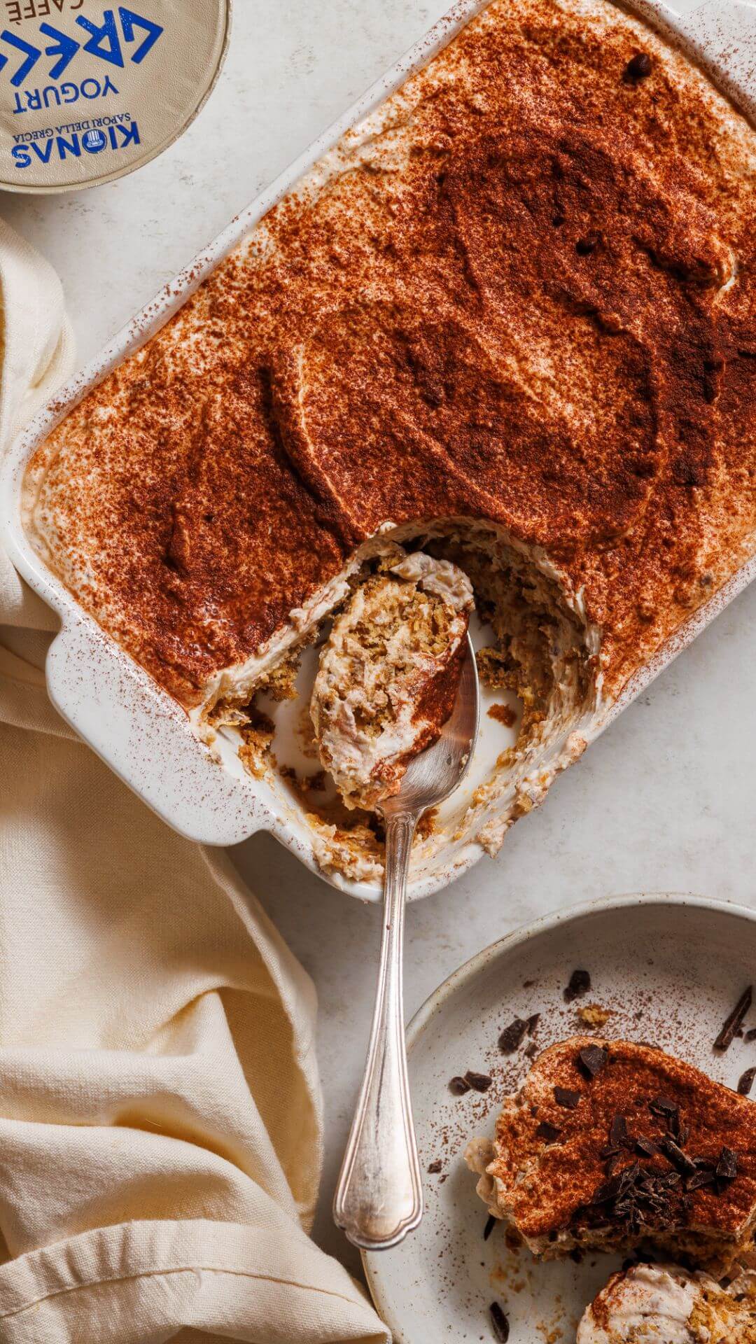 Tiramisù alla zucca con yogurt greco al caffè e cioccolato