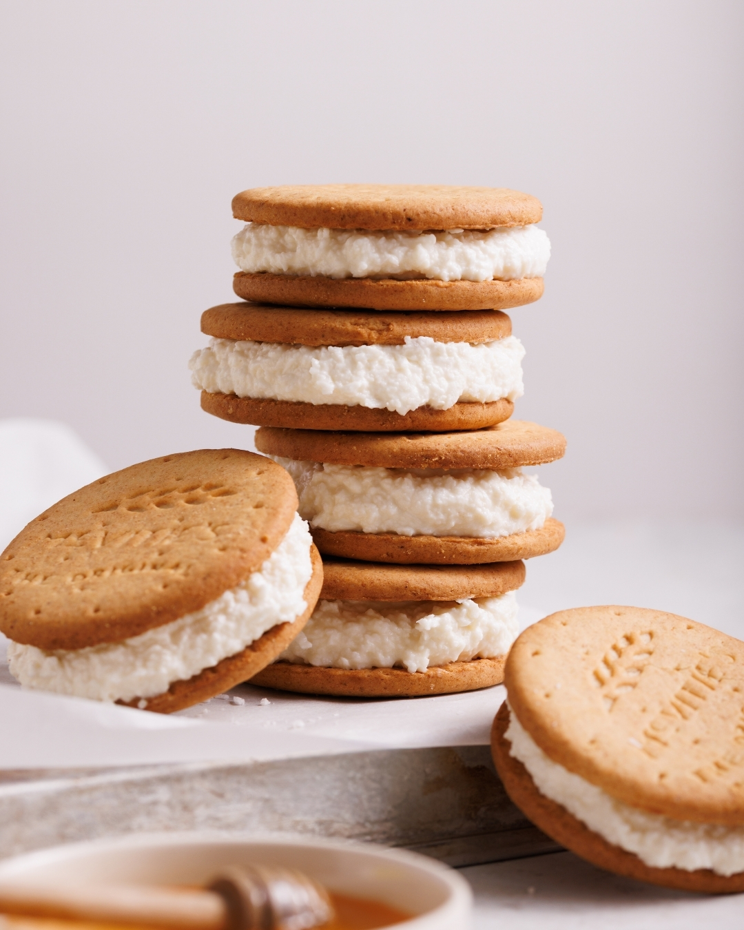 Cookies gelato con yogurt e cocco rapè